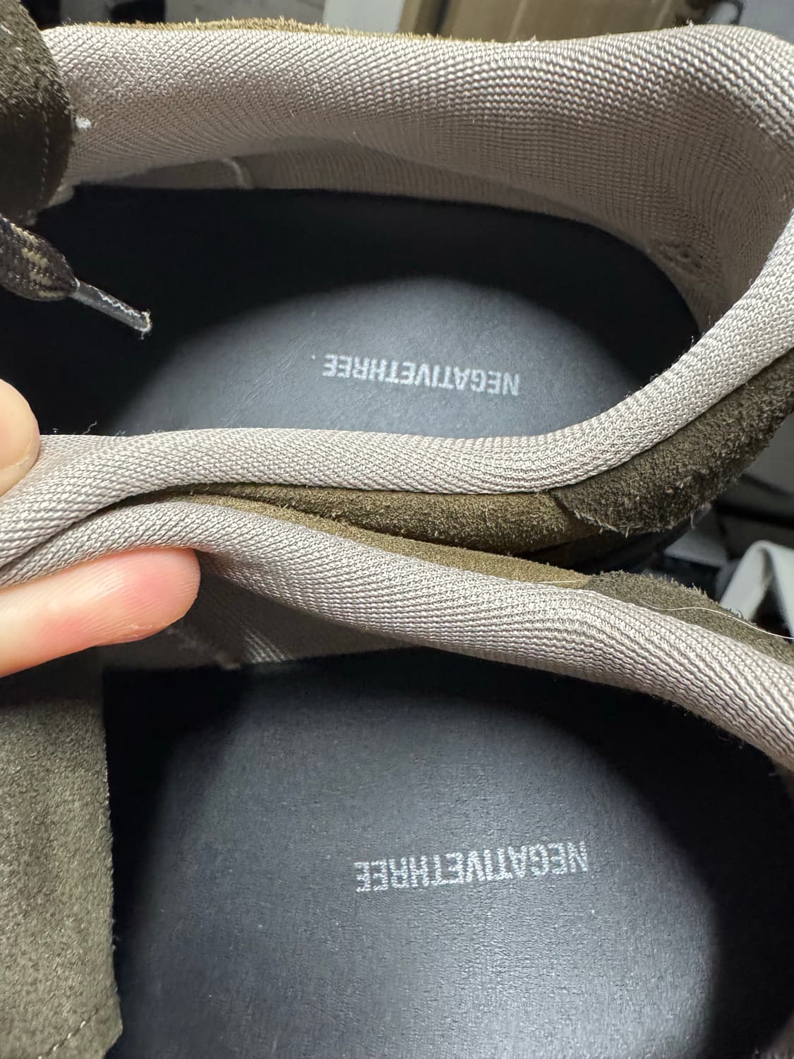 네거티브쓰리 비대칭 스니커즈 카키 브라운 상품이미지5