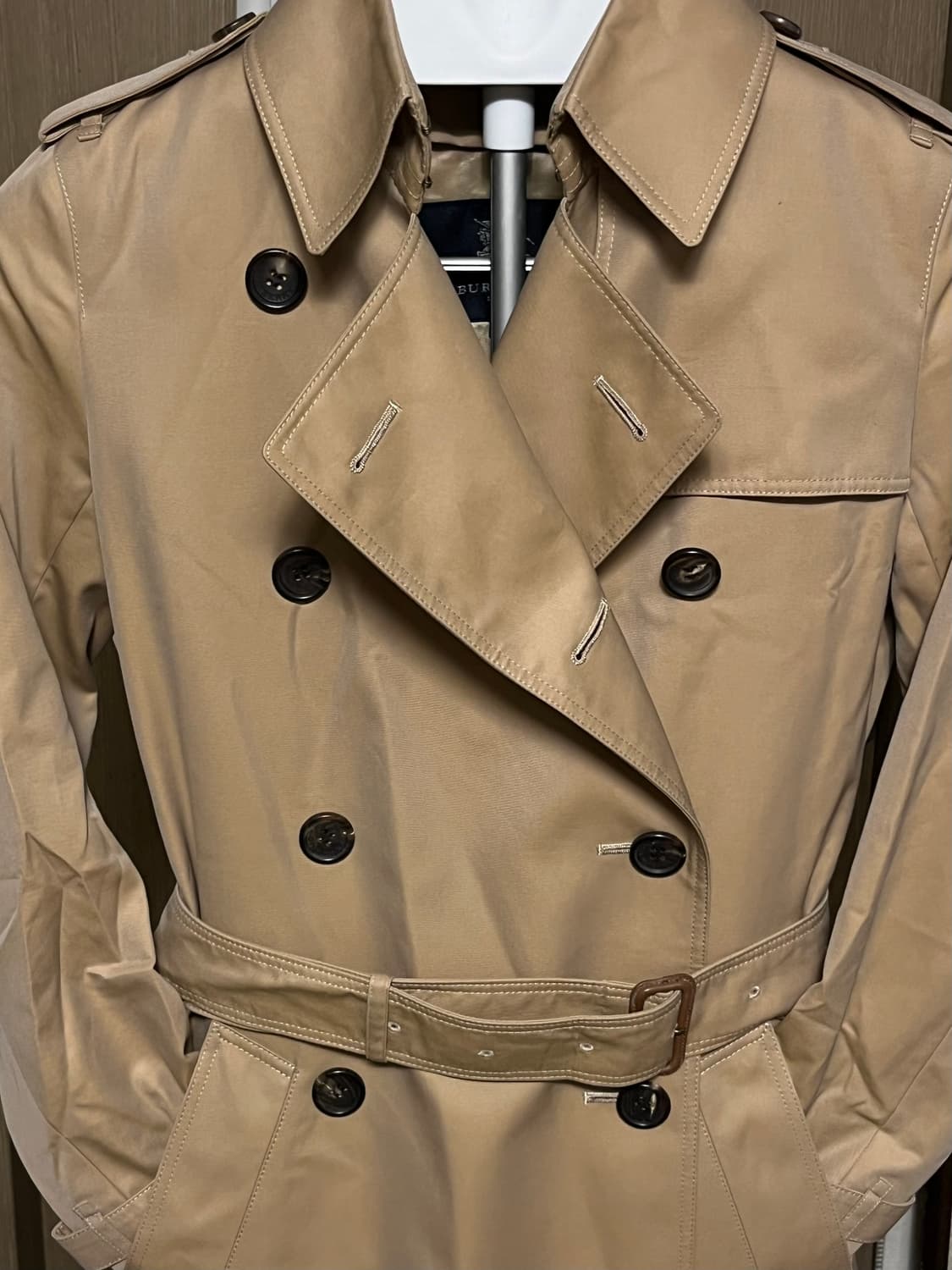(36) 버버리 더블버튼 클래식 트렌치코트 상품이미지2