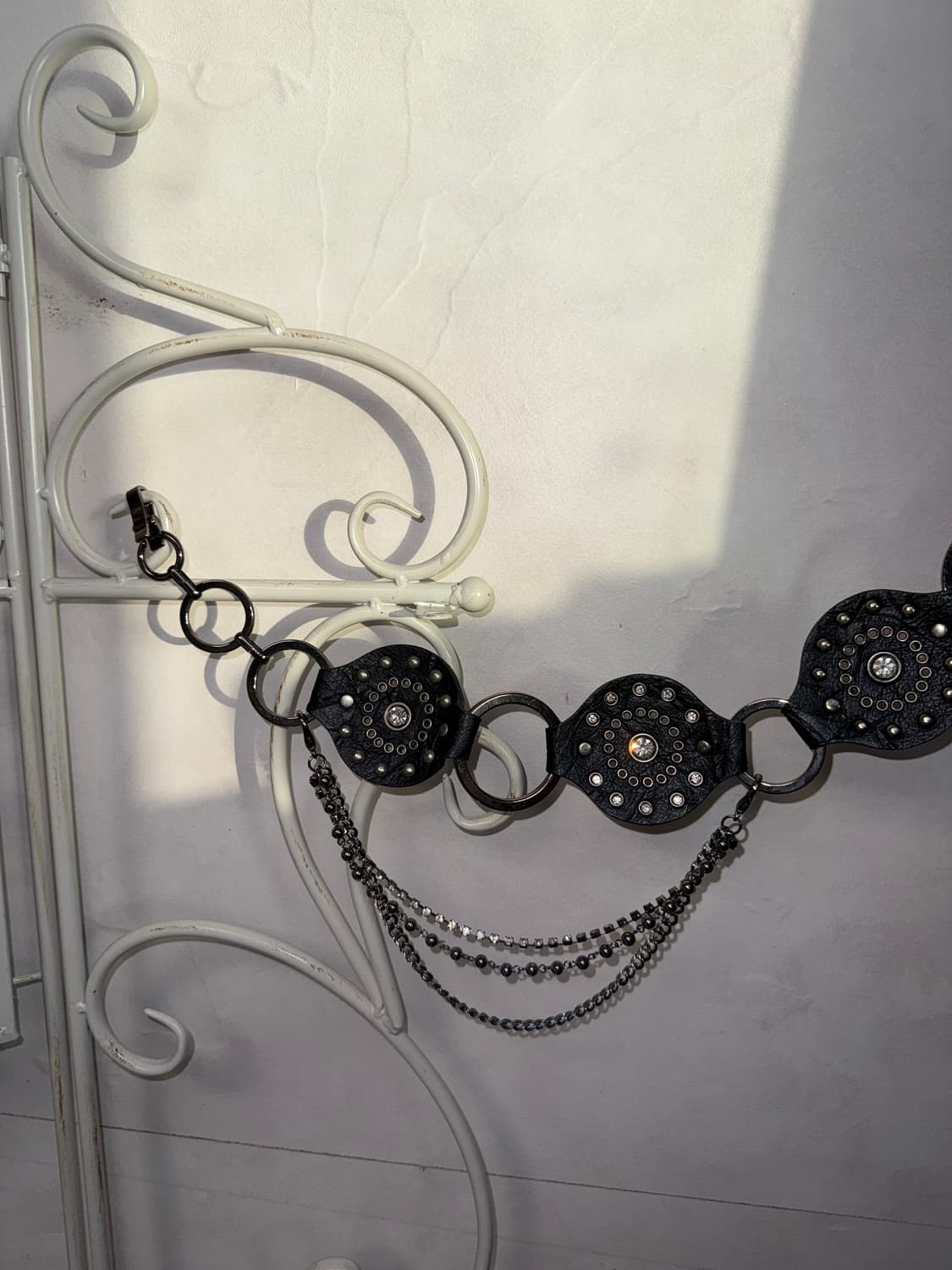 Black cubic punching disc chain belt 상품이미지4
