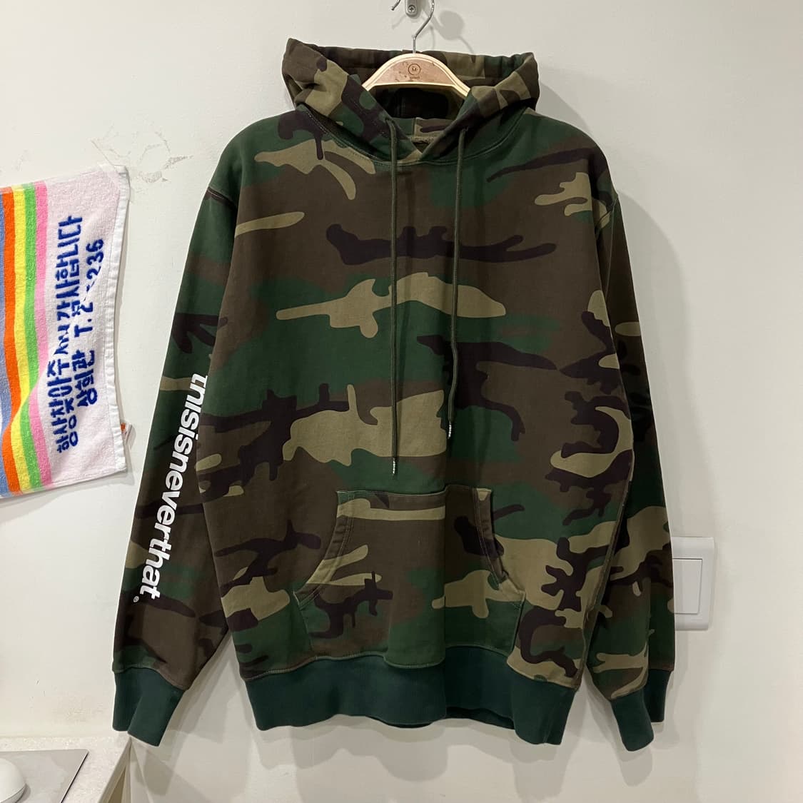 366 디스이즈네버댓 카모 후드티 상품이미지1