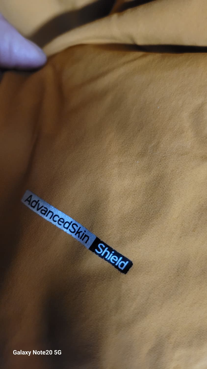 살로몬 패딩 상품이미지3