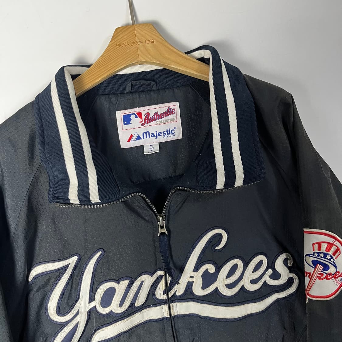 [Majestic] 마제스틱 뉴욕양키스 스타디움자켓 상품이미지2