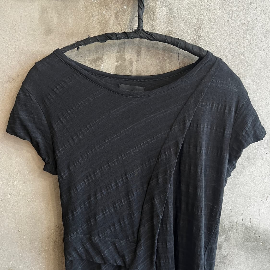 20ss 요지 야마모토 비대칭 니트 숏슬리브 티셔츠 상품이미지3