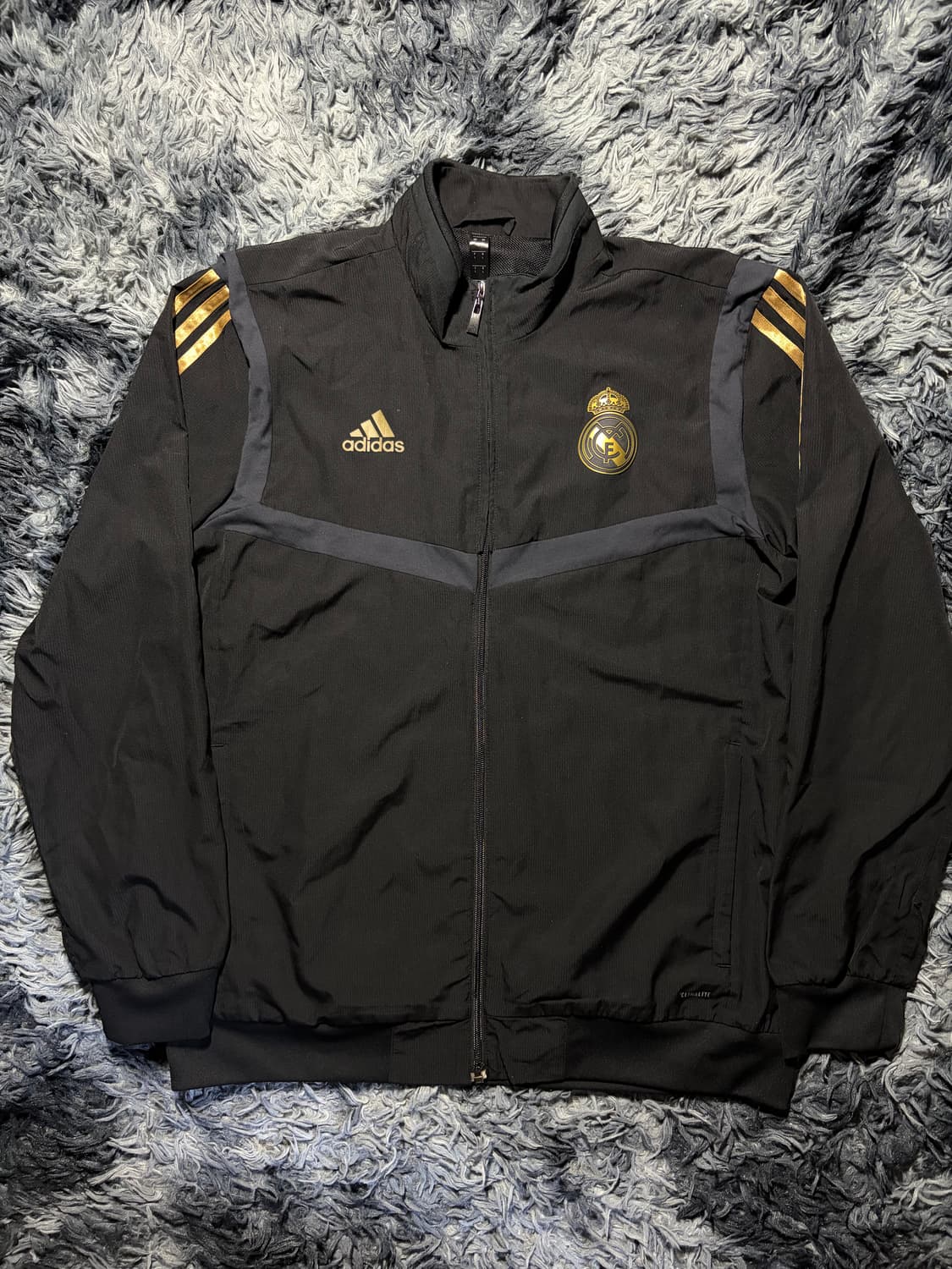 아디다스 레알마드리드 19-20 금장 바람막이 상품이미지1
