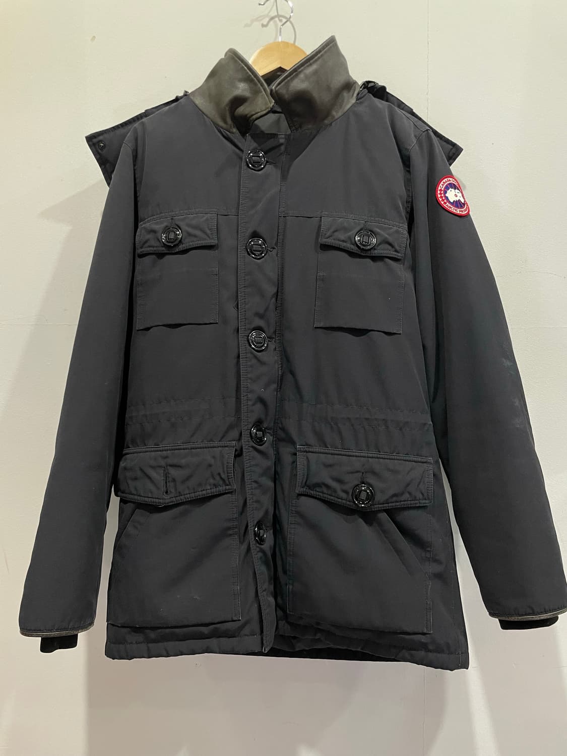캐나다구스 밴프 파카 블랙 S 정품 상품이미지1