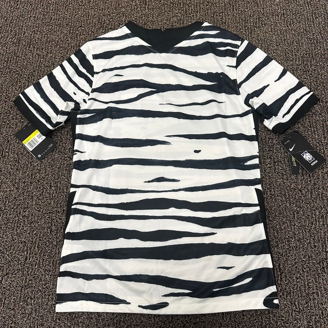 [새상품] NIKE 나이키 대한민국 20S 어웨이 국가대표 유니폼 S 상품이미지5