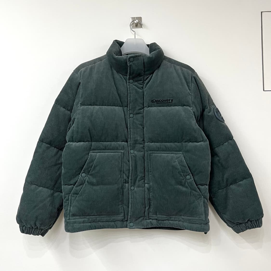 (공유착용) 디스커버리 익스페디션 헤딘 코듀로이 덕다운 숏패딩 상품이미지2