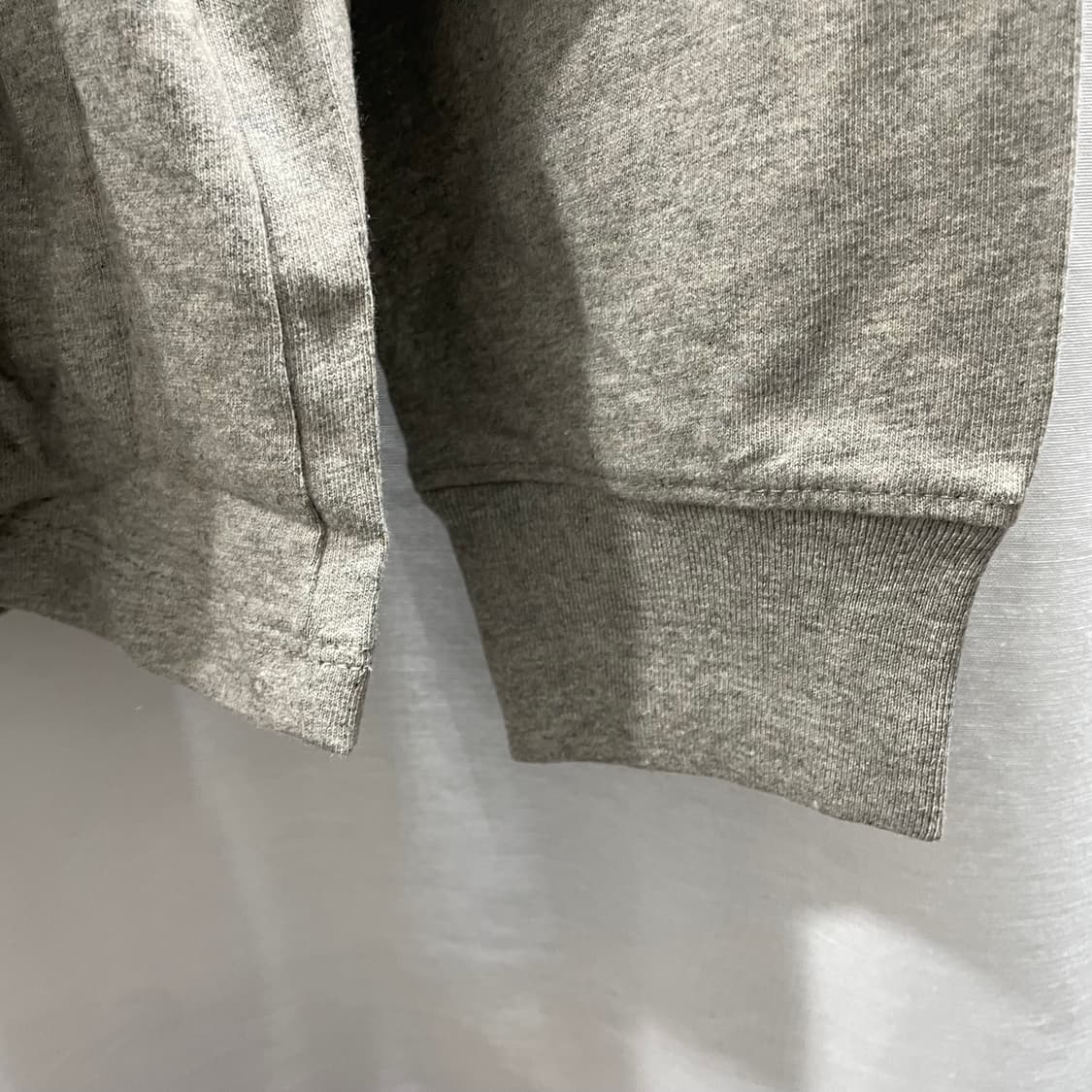 피어오브갓 에센셜/ 체스트 로고 롱슬리브 티셔츠 헤더 오트밀/ L 상품이미지4