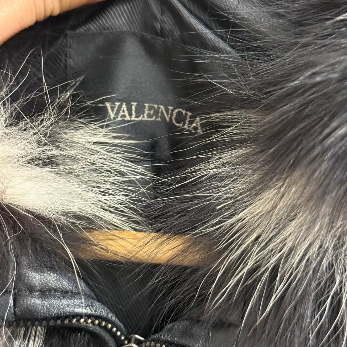 JPN Valencia 블랙퍼 니트 집업 (55) 상품이미지2