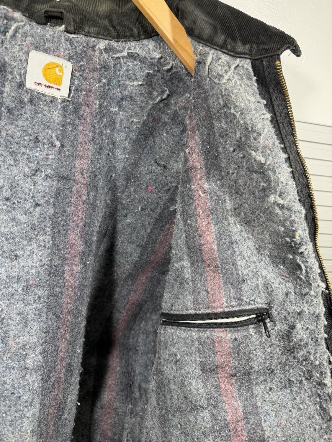 칼하트 J01 디트로이트 자켓 블랙 상품이미지4