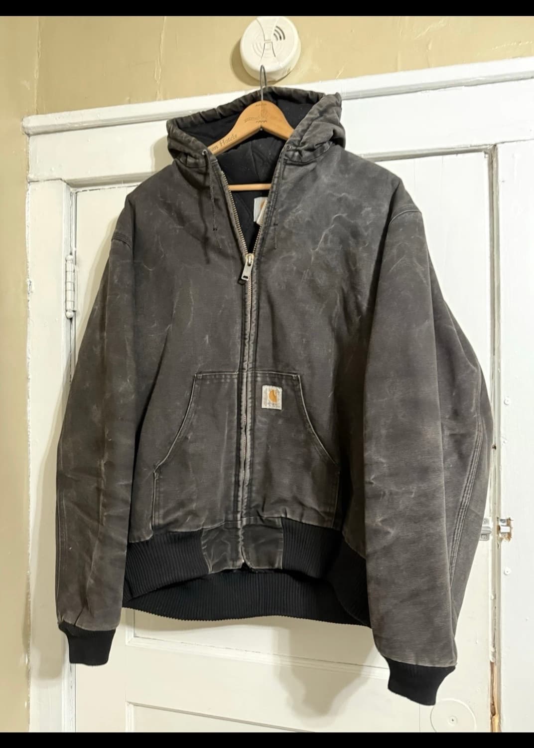 칼하트 J130 블랙 L 상품이미지1