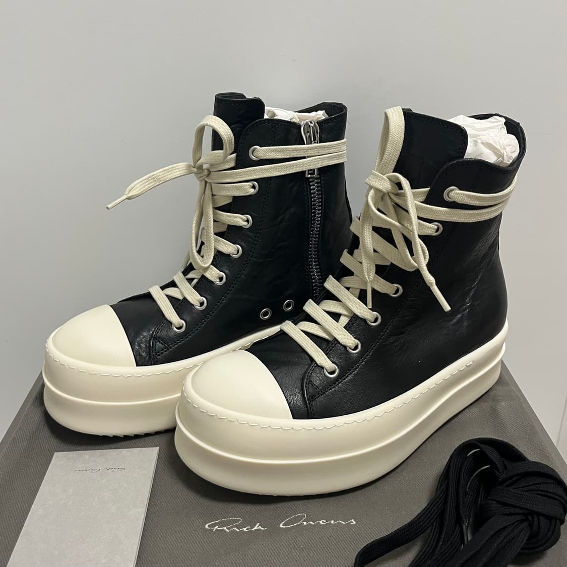 [36,37,38,39]릭오웬스 26ss 메가범퍼 라몬즈/블랙 상품이미지1