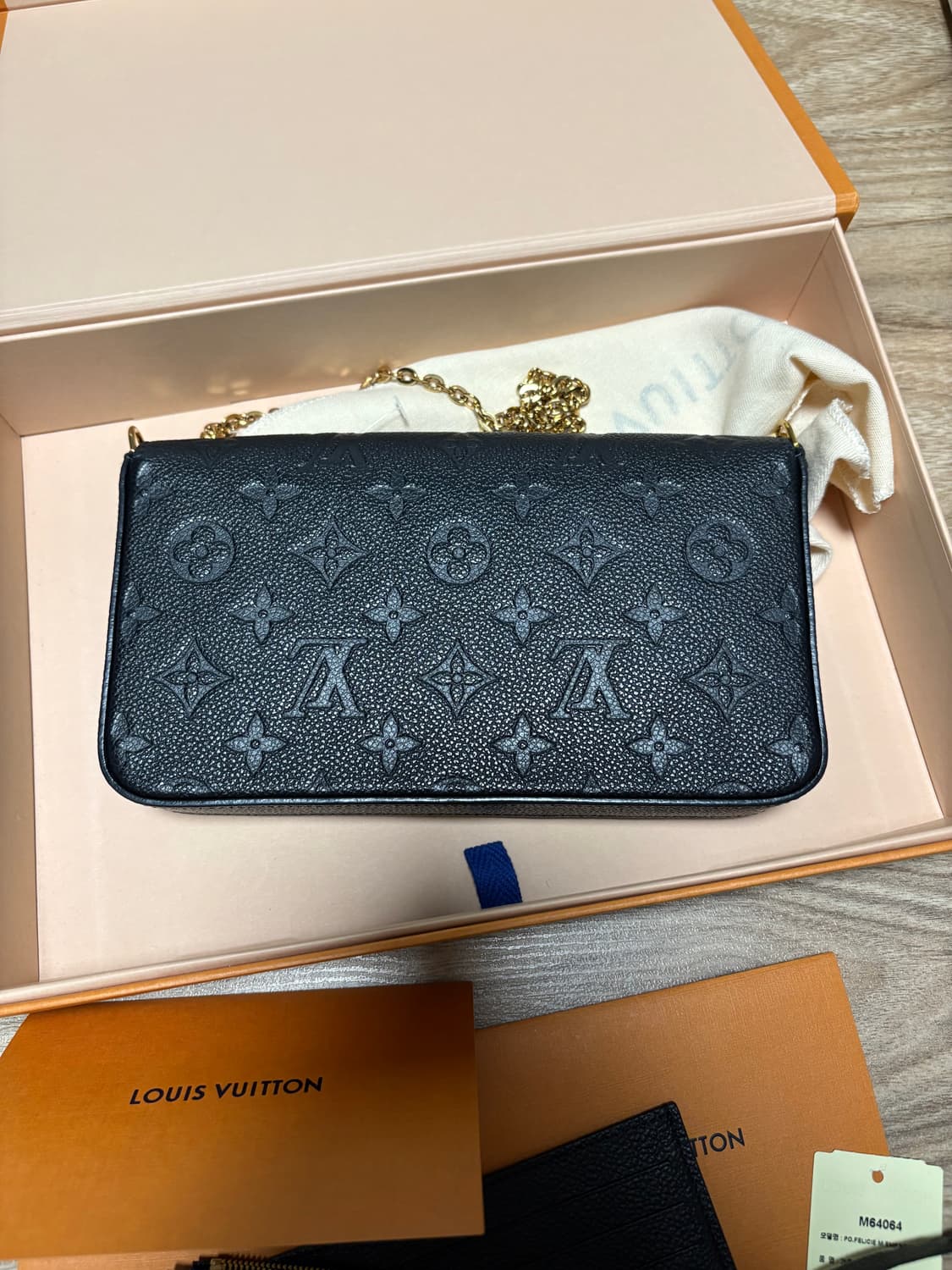 루이비통 포쉐트 펠리시 앙프렝뜨 블랙 상품이미지8