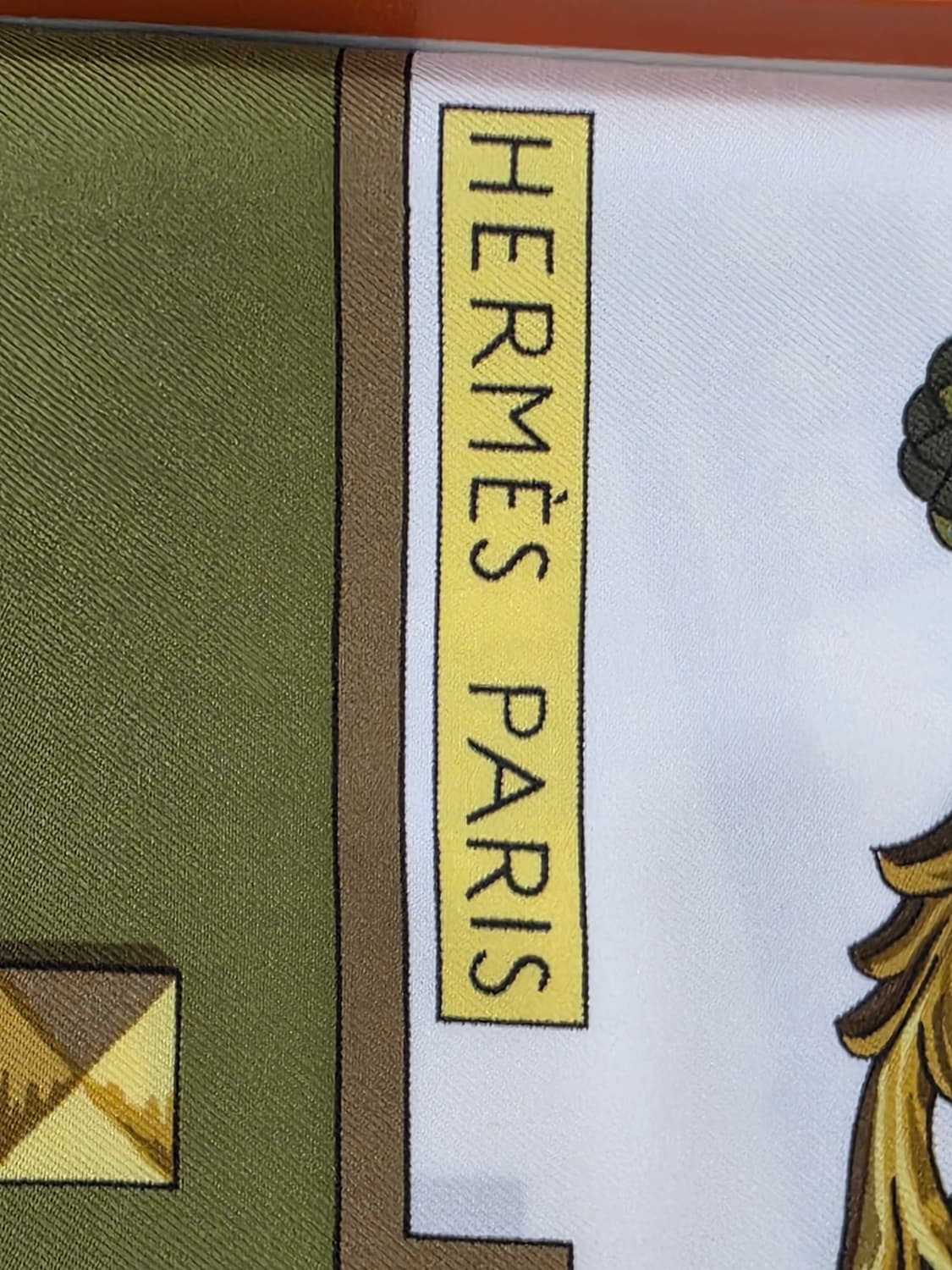 에르메스 까레 90 카키  상품이미지6