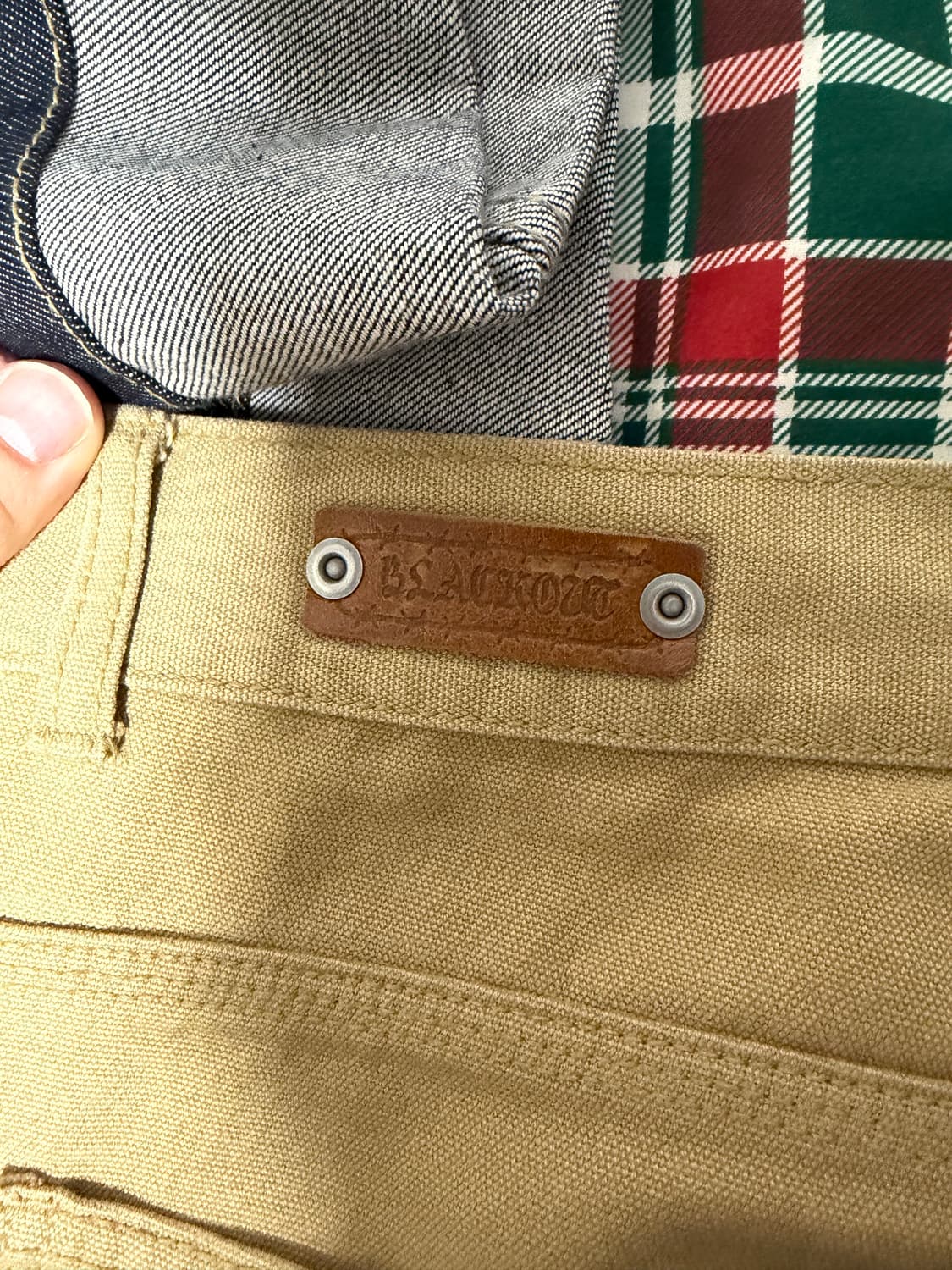 [L]블랙아웃 크랙 더블니 팬츠 베이지 상품이미지3