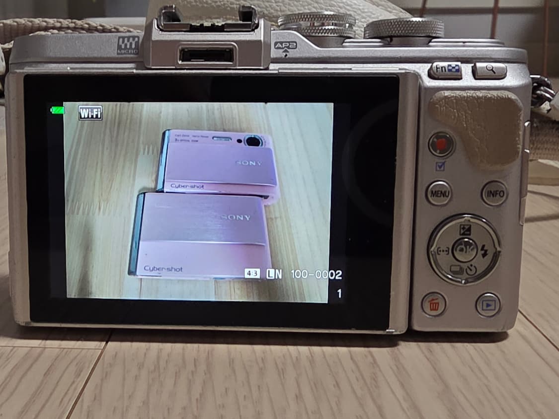 올림푸스 펜 E-PL8 미러리스 디지털카메라 상품이미지7