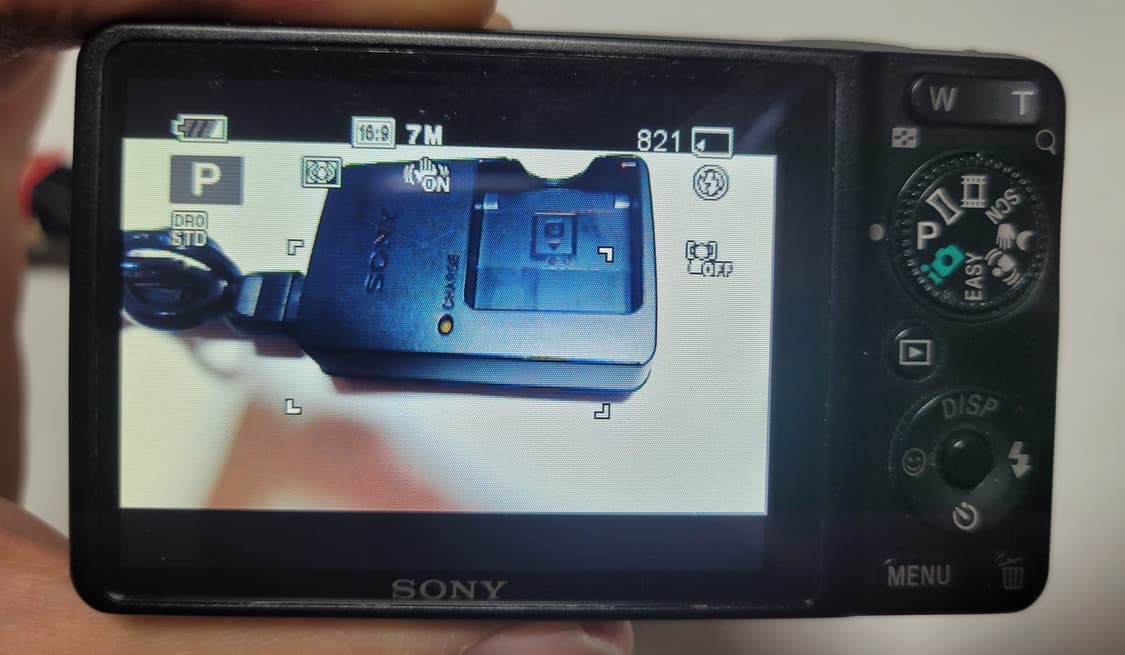 소니 사이버샷 DSC-WX1 + 배터리 충전기 메모리카드 상품이미지2