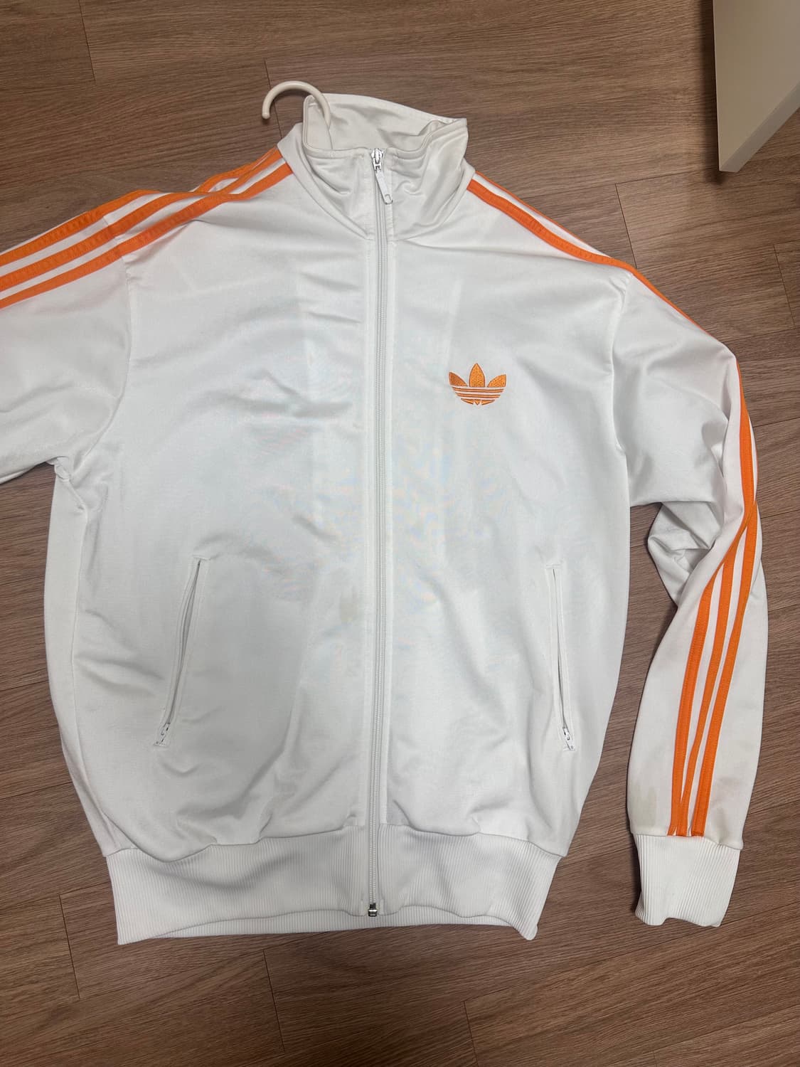 귤맛 아디다스 져지 상품이미지1