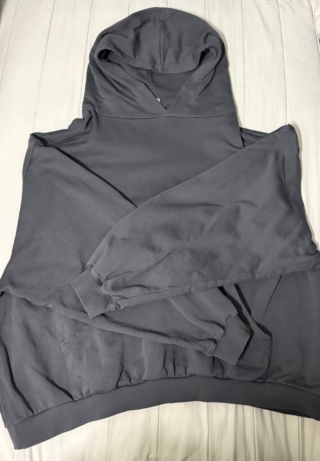 배드포드 굿즈 후드티 상품이미지3