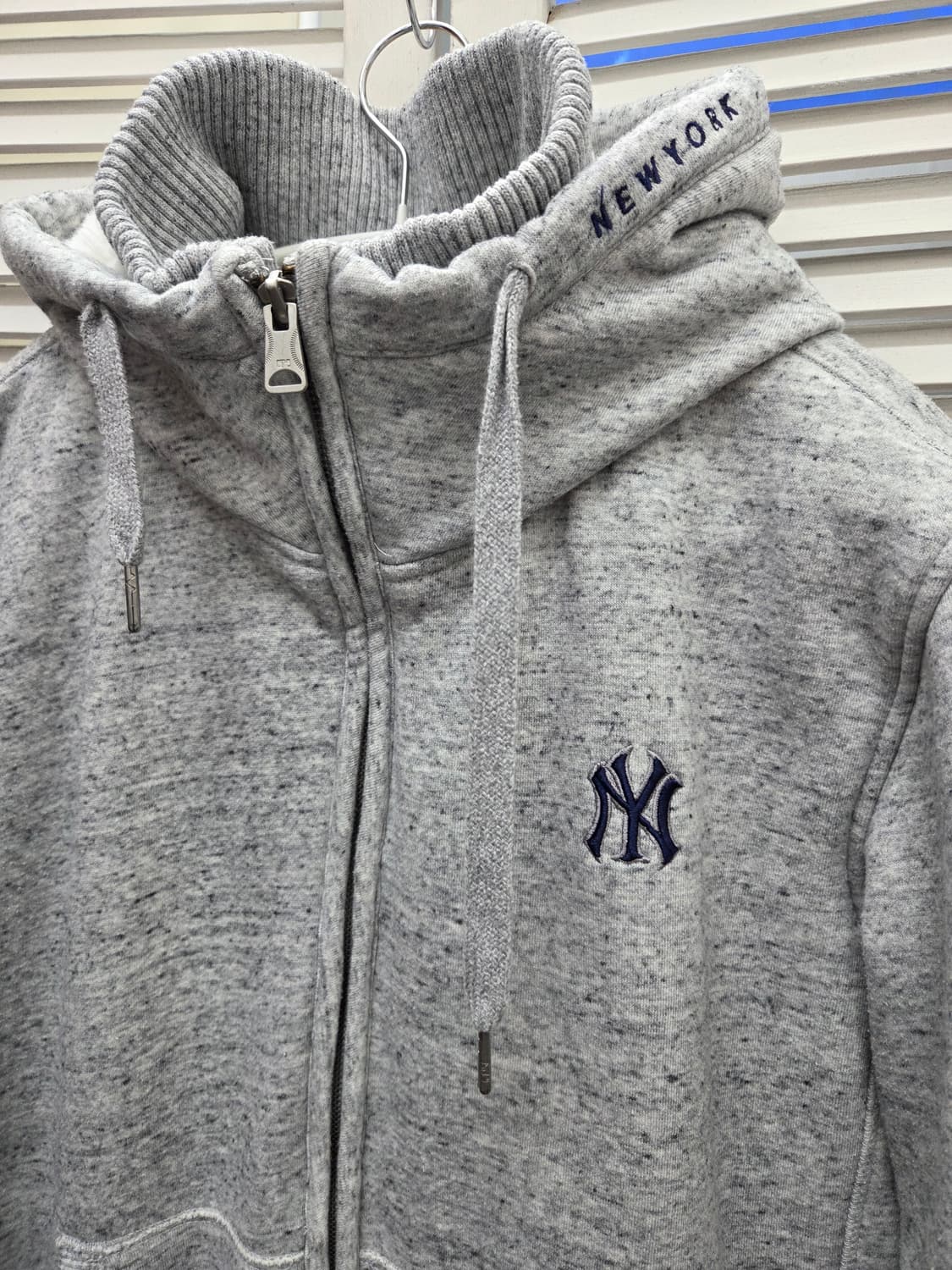 MLB 뉴욕양키즈 보아털 후드 집업 상품이미지3