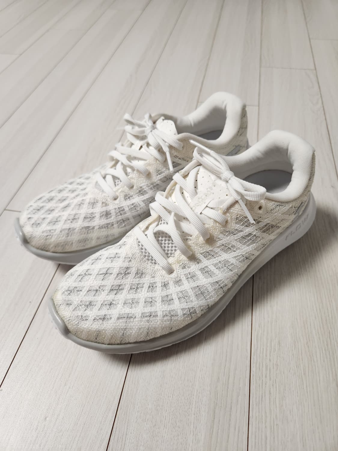 언더아머 운동화 UA Flow 벨로시티 윈드 2 CN 여성 러닝화 사이즈 상품이미지2