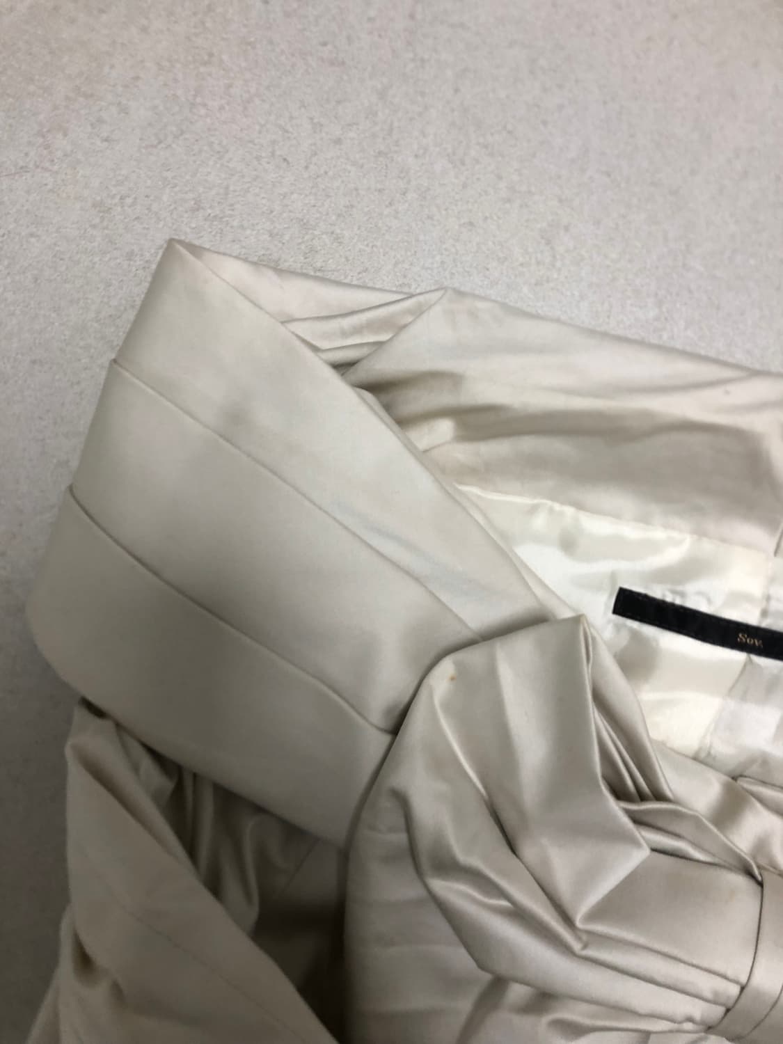 리본 오프숄더 트렌치 숏코트  상품이미지6