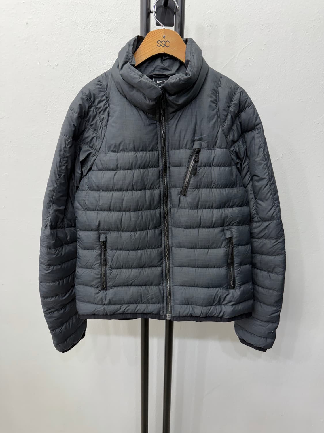 정품) 나이키 여성 패딩 M 상품이미지1