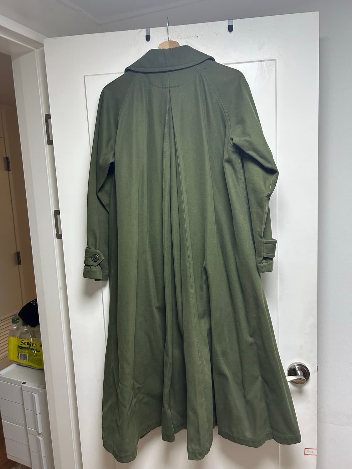 일본브랜드 Jean Neret 카키색 트렌치 코트 상품이미지2