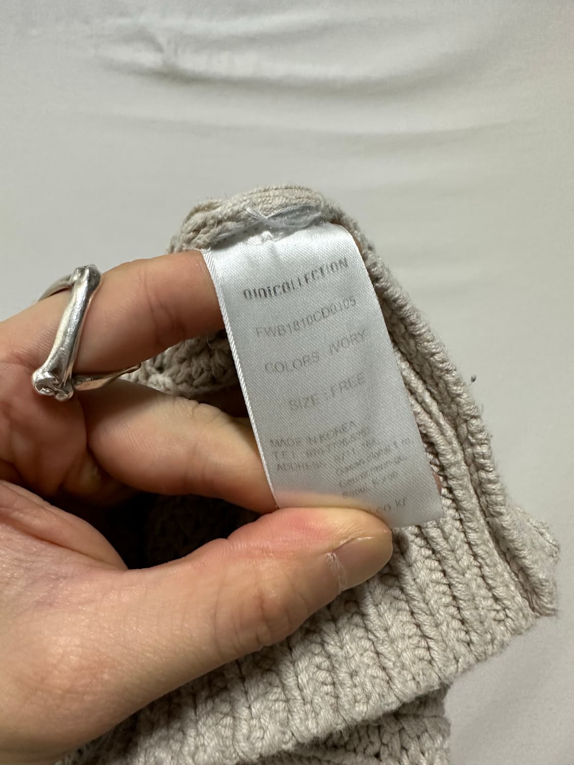 OIOI 크롭 가디건 상품이미지4