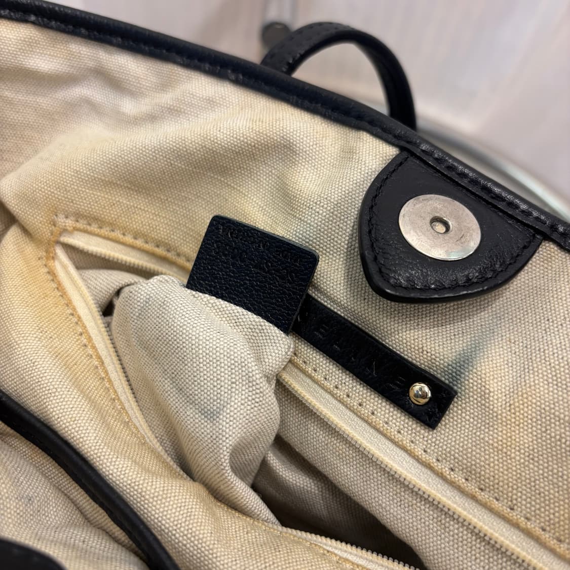 정품 셀린느 마차 쇼퍼백 네이비     상품이미지9