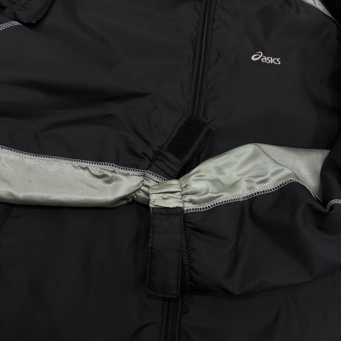  ASICS 바람막이 점퍼 상품이미지4