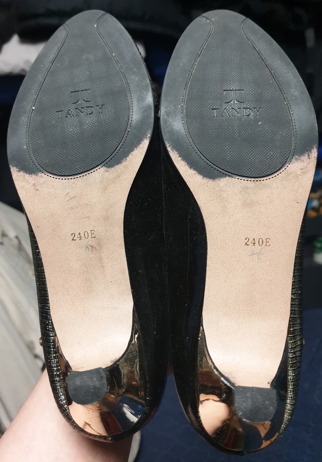 TANDY 웨이브 골드 글리터 큐빅장식 펌프스 (240) 굽:5cm 상품이미지5