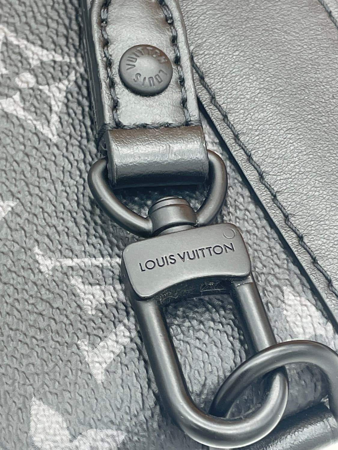 [ 정품 / 새상품급 ] 루이비통 이클립스 포쉐트 투고 클러치 상품이미지10