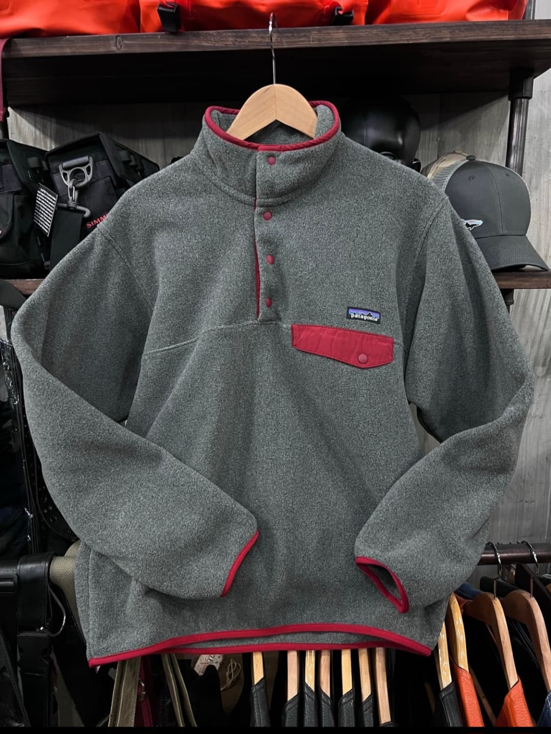 파타고니아 신칠라 니켈 레드 맨즈S 상품이미지1