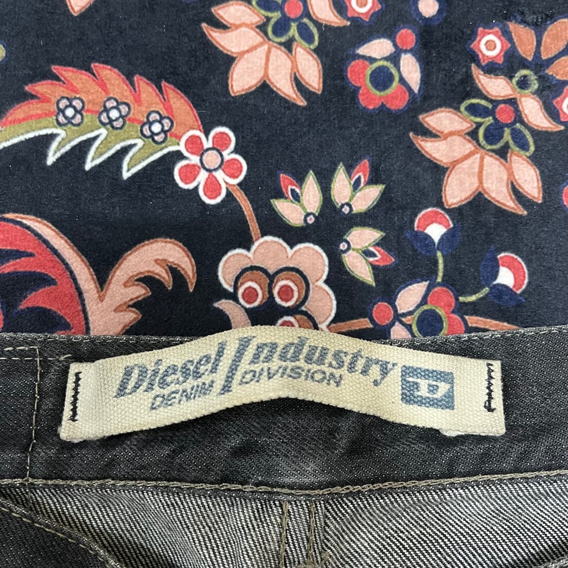 디젤 워싱 데님 반바지 27 상품이미지9