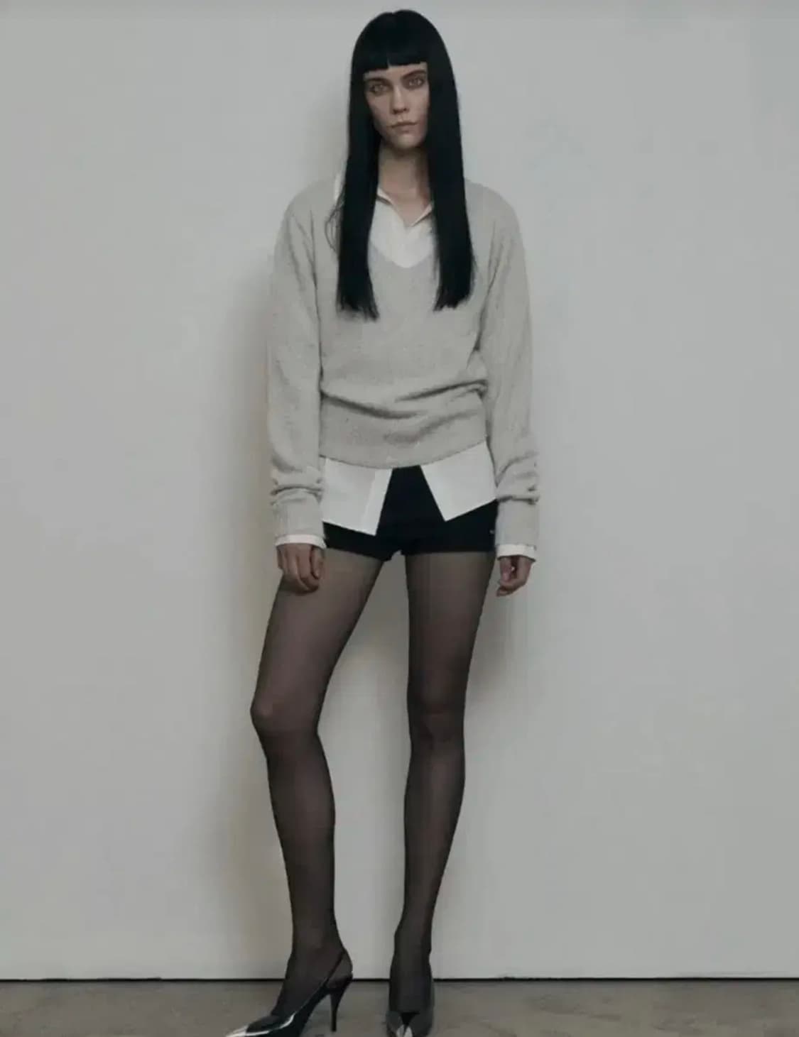 보헤미안서울 루즈핏 브이넥 울 니트 그레이 상품이미지1