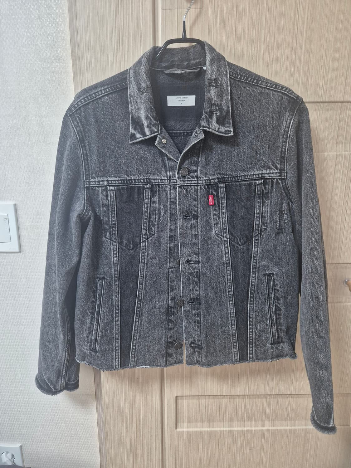 리바이스 알터드 흑청 트러커 M 상품이미지1