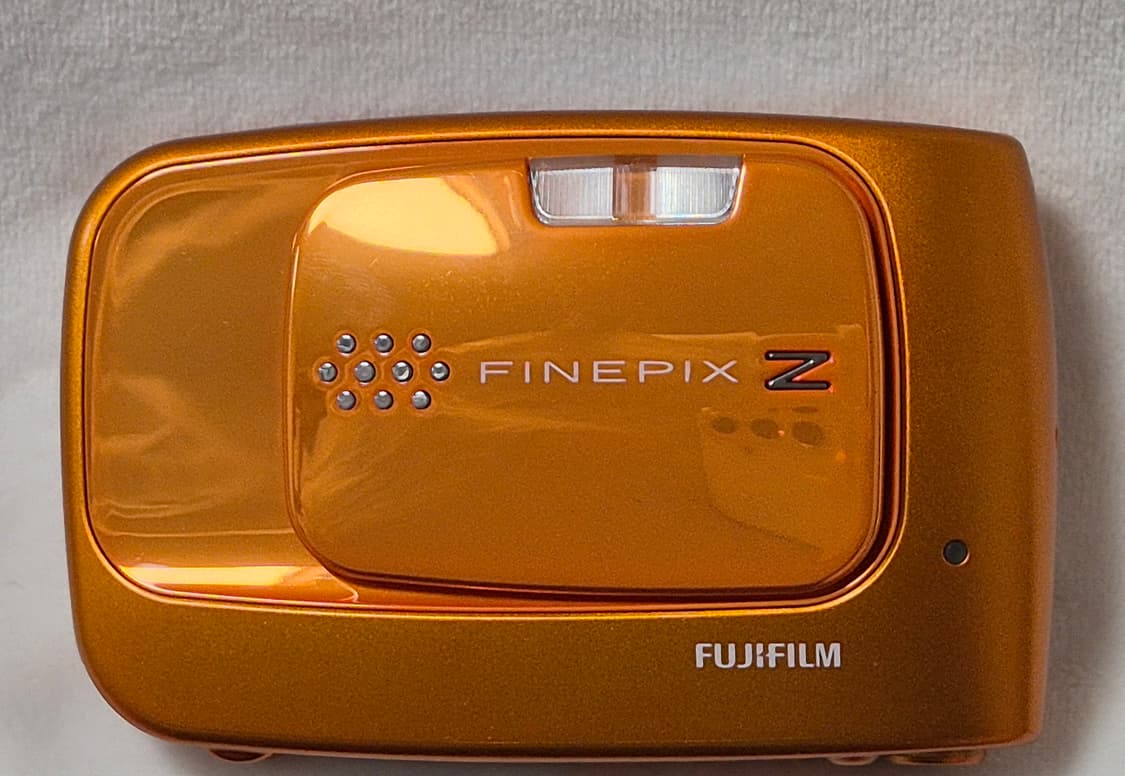 후지필름 파인픽스 Z30 오렌지 류수정 디카 판매 상품이미지3