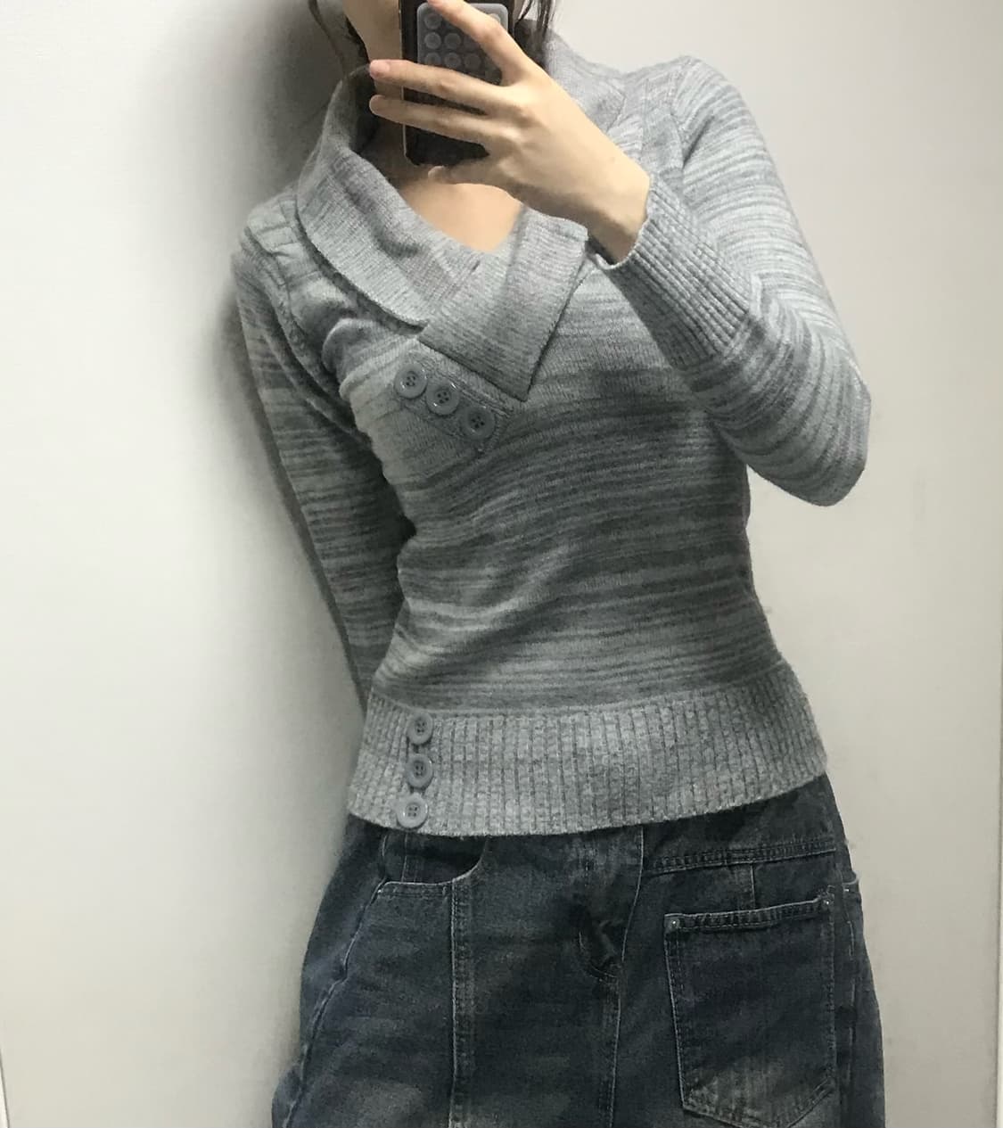 버튼 니트 상품이미지2