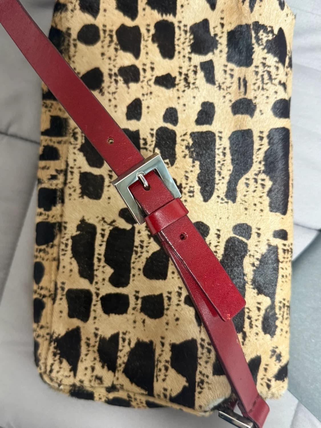 펜디 송치 숄더백 상품이미지5