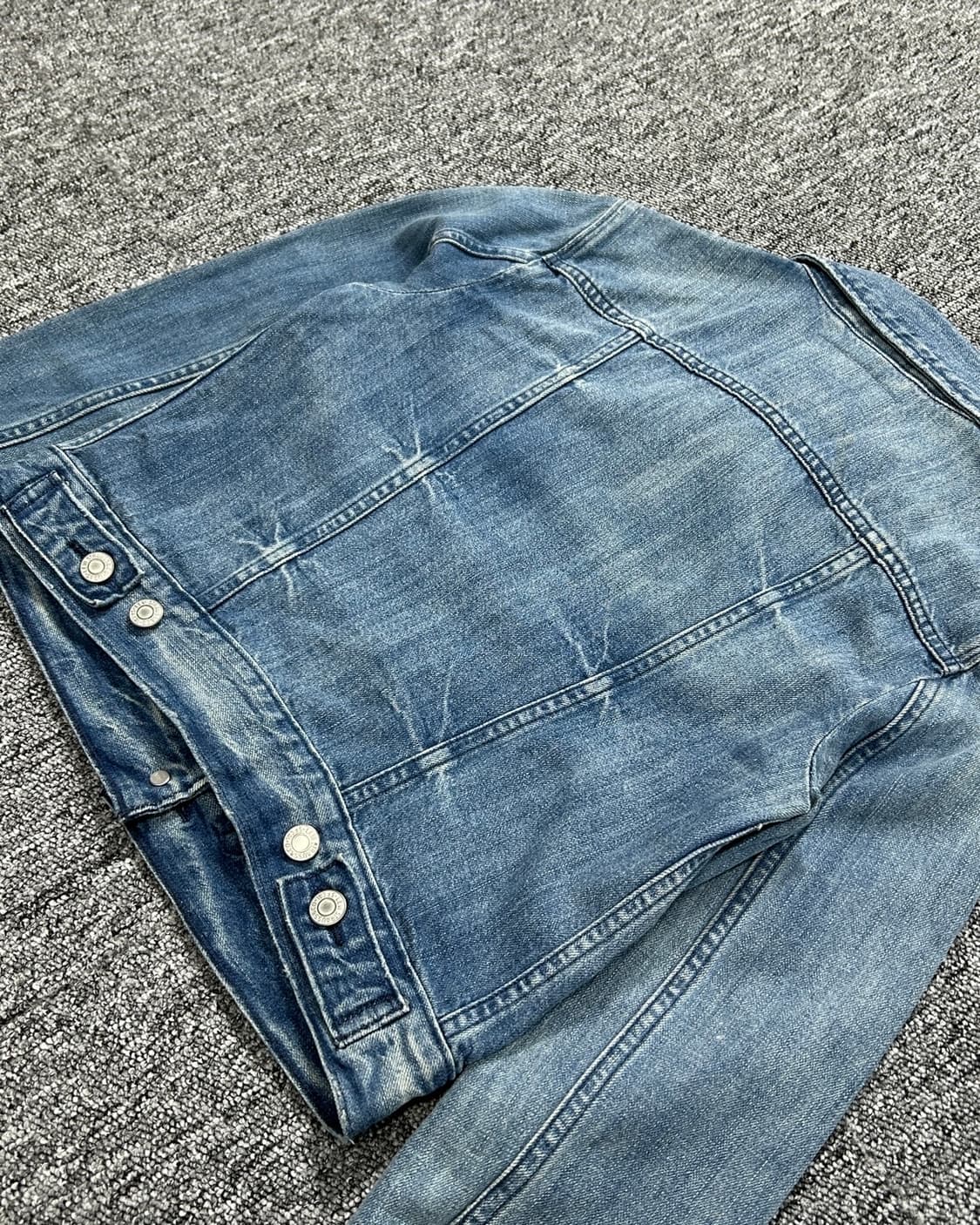 리바이스 스탠다드 데님 크롭 자켓  상품이미지4