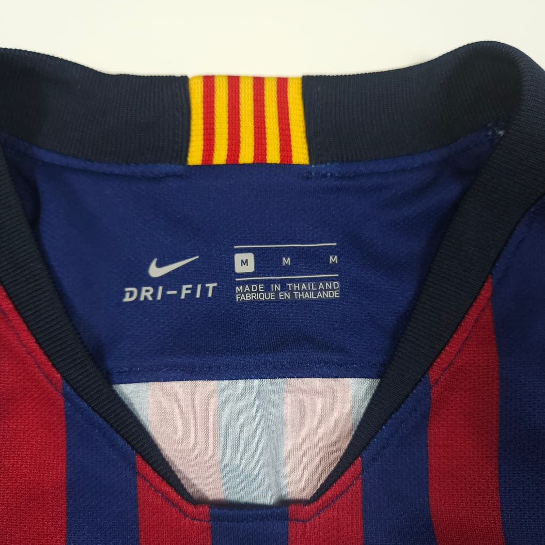 나이키 바르셀로나 메시 유니폼  상품이미지6