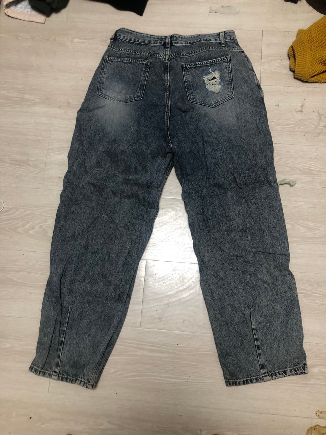 오더아카이브 커브드 디스트로이드 청바지 32 사이즈 상품이미지3