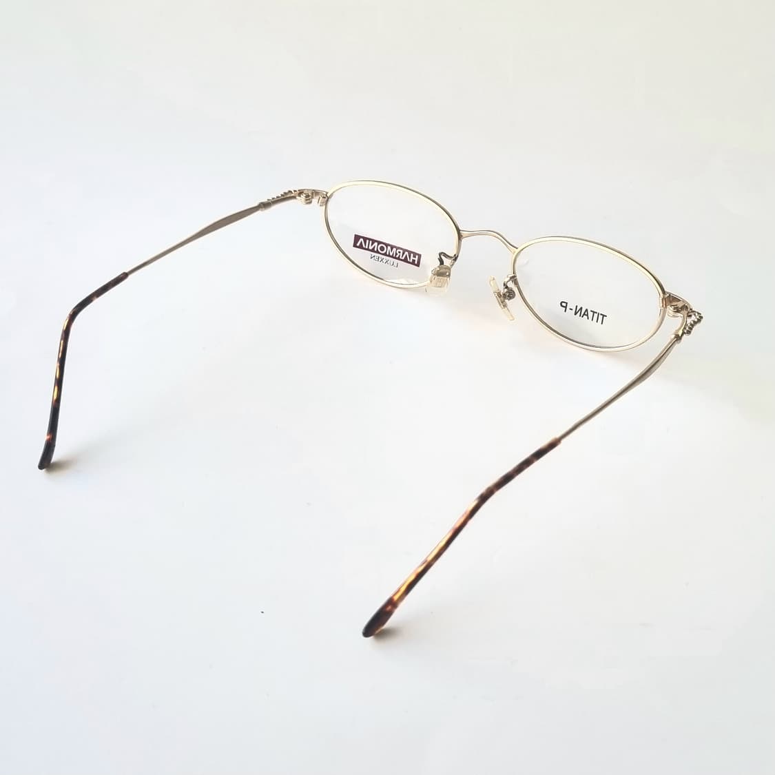 데드스탁  빈티지 오벌 티타늄 안경테 상품이미지8