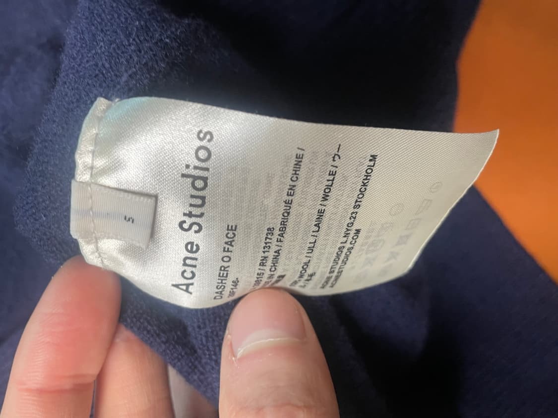 아크네 대셔니트 s 상품이미지4