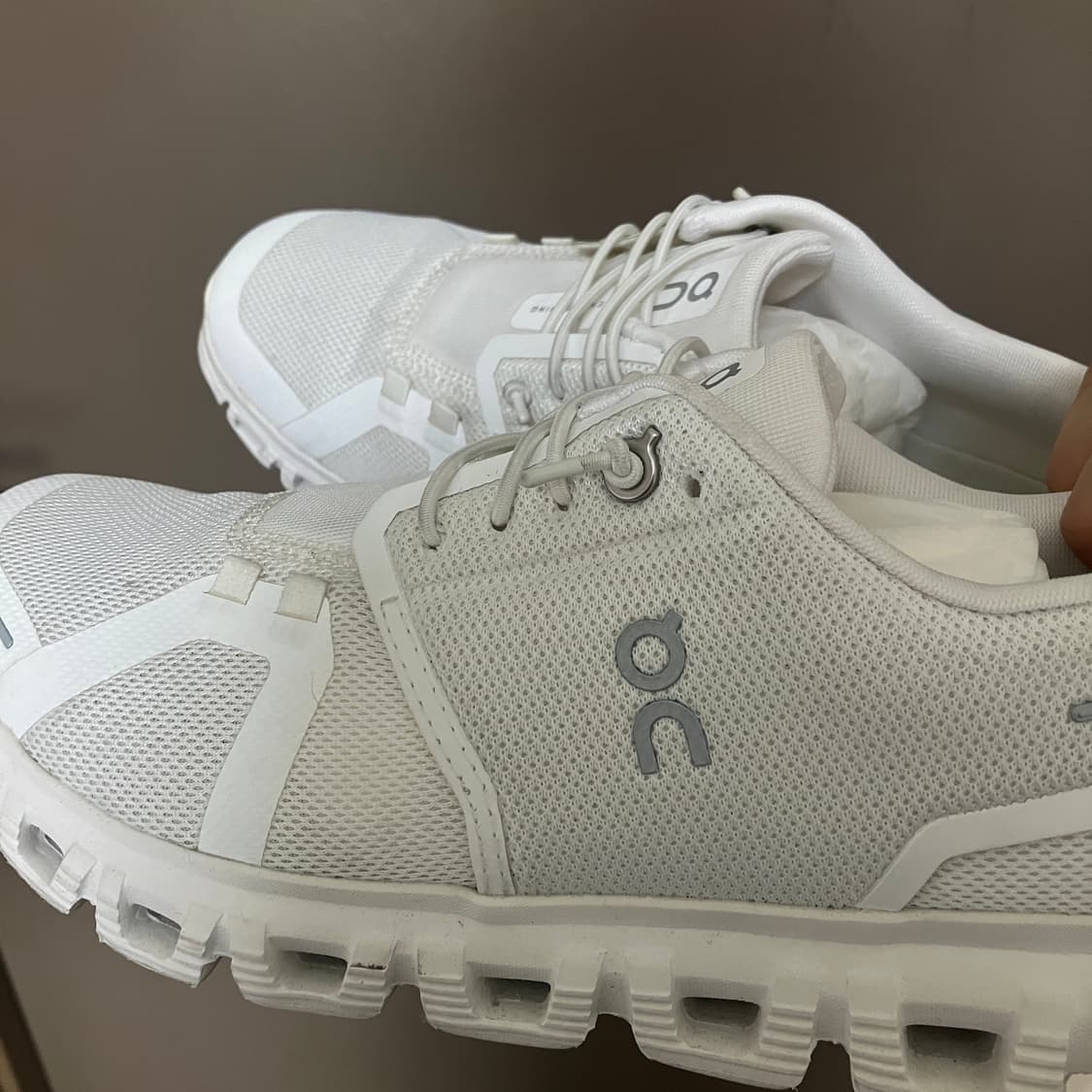 온러닝 클라우드6 화이트 255 상품이미지3