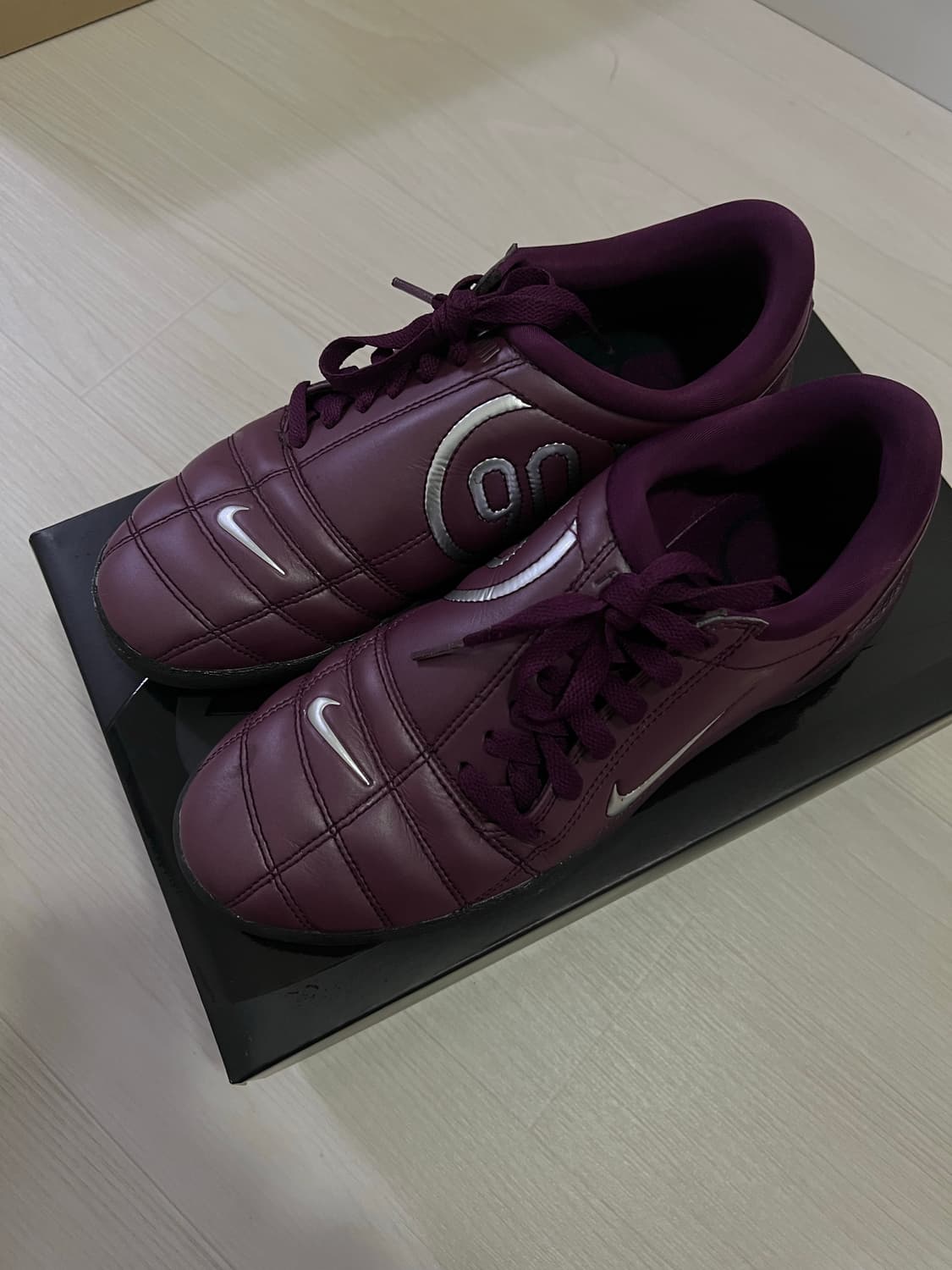 NIKE 토탈90 보르도 앤 메탈릭 실버 상품이미지4