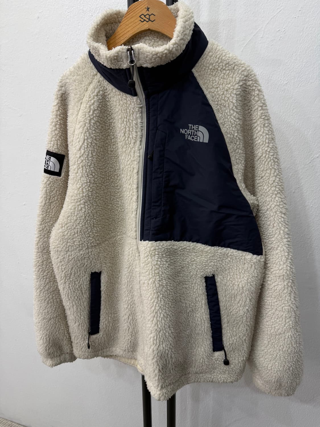 정품) 노스페이스 남성 뽀글이 플리스 아이보리 L 상품이미지2