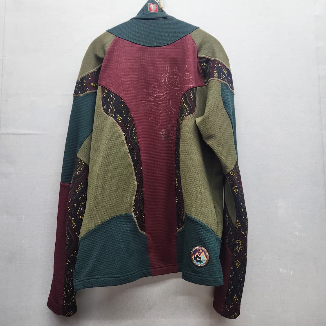 블랙야크 익스트림 시리즈 빈티지 디자인 집업 95(L) 남여공용 상품이미지4