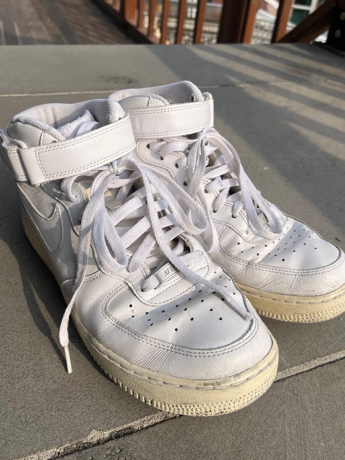 나이키 에어포스 1 미드 트리플 화이트 280 상품이미지1